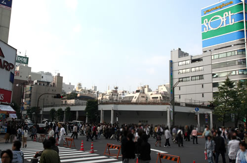 「この街ほんと変わり過ぎ」 秋葉原のビル工事いろいろ