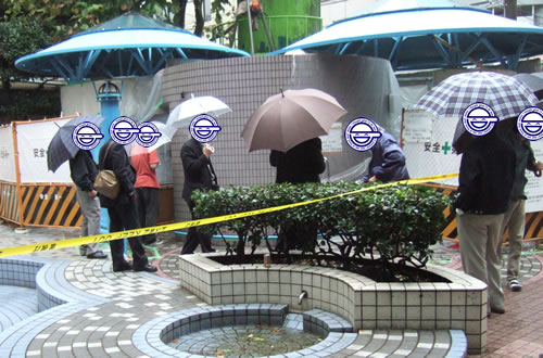 秋葉原・芳林公園の公衆トイレで、男性が刺される(切れられた?)事件があったぽい