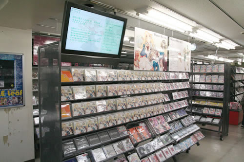 とらのあな秋葉原1号店が、7フロア構成でグランドオープン